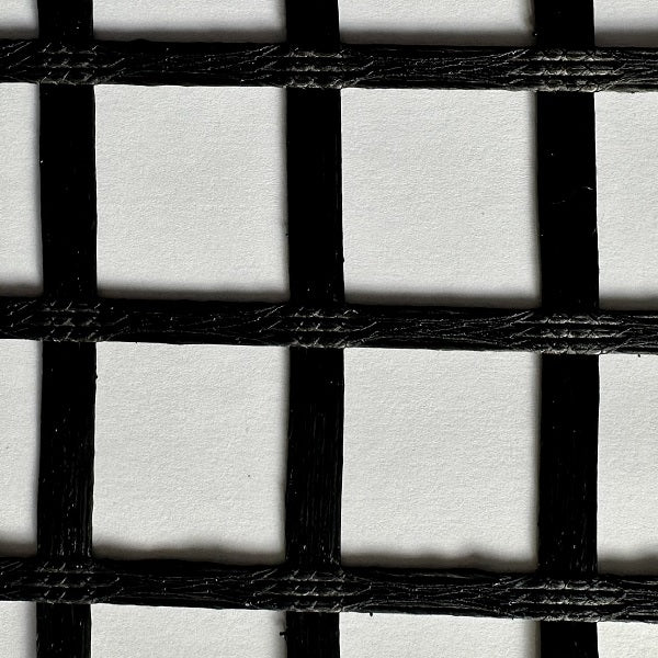 Polyester geogrid 80/80 kN/m axis spacing 25x25 mm roll CMDxMD 1.95x2 m (3.9 m²)