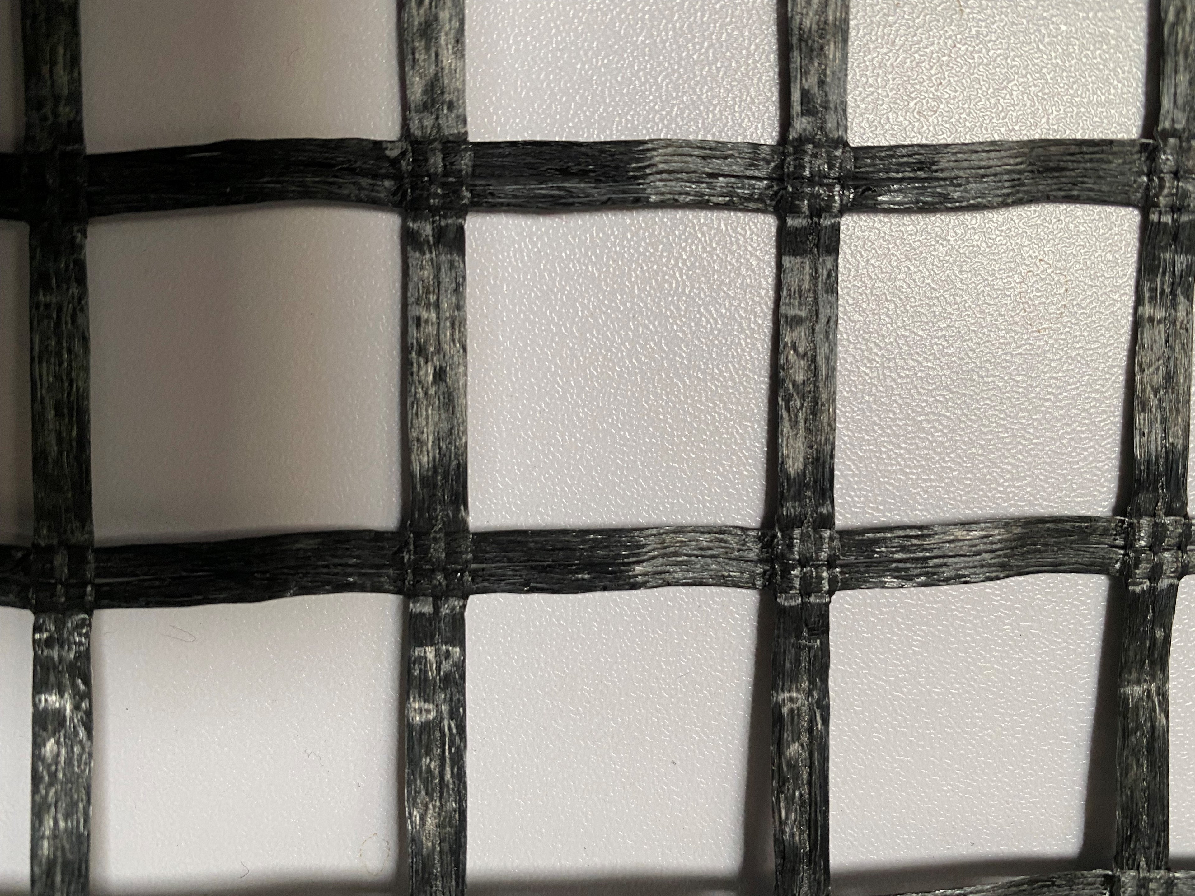 Polyester geogrid biaxial 40/40 kN/m 25x25 mm